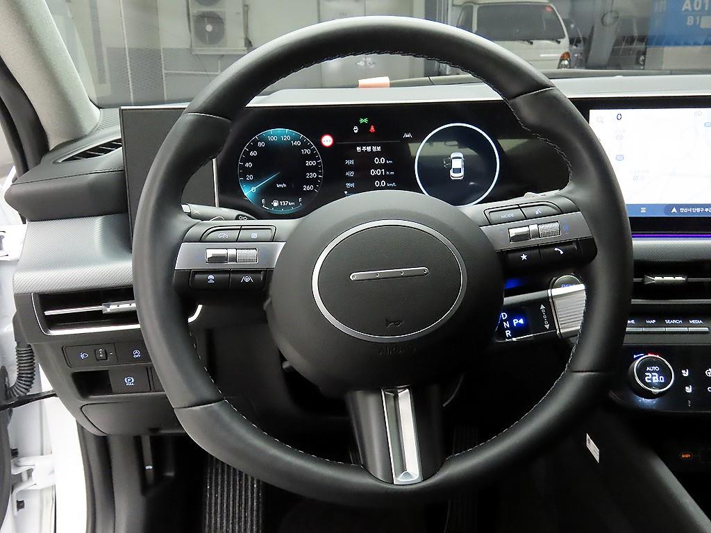 HYUNDAI Sonata - Vista 7