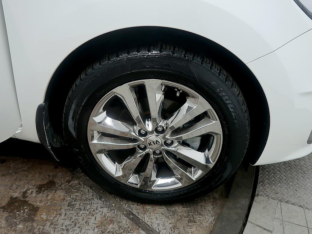 KIA Carnival 2016 Blanco - Importación desde Corea - HF Imports Iquique - Foto 7