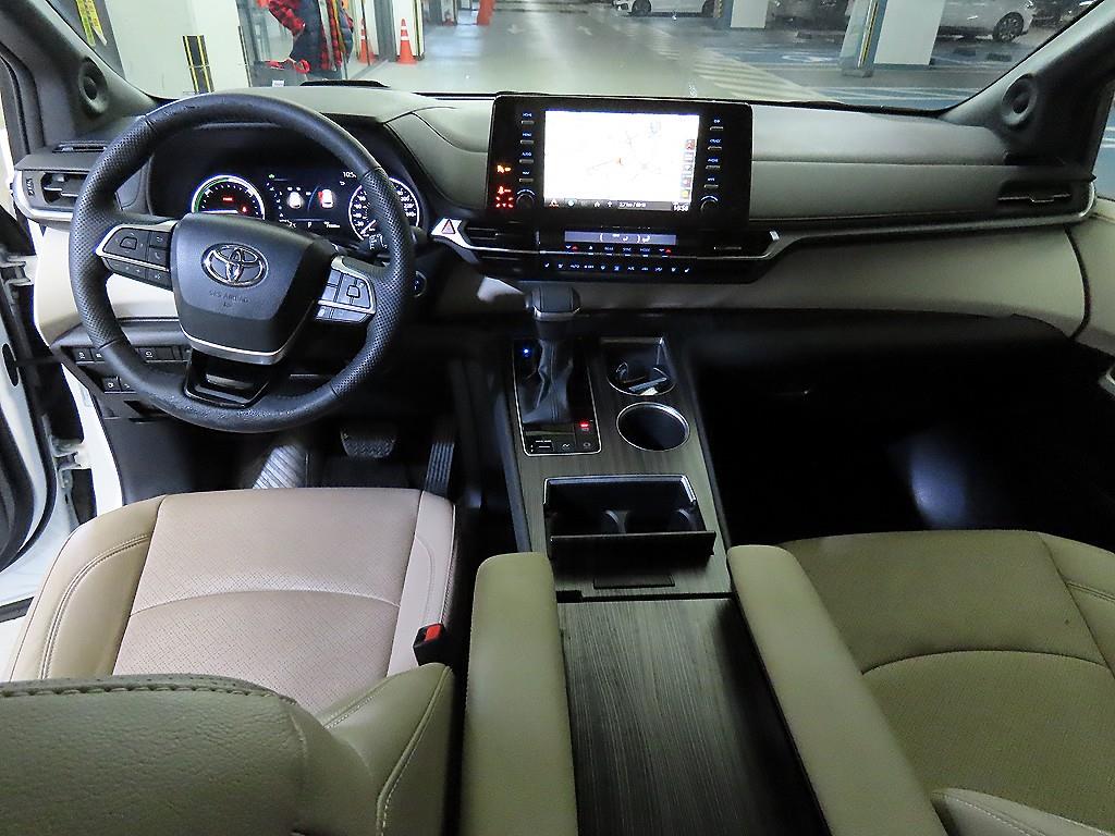 Toyota Siena - Vista 10