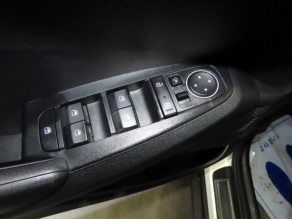 KIA Seltos 2022 Blanco - Importación desde Corea - HF Imports Iquique - Foto 13