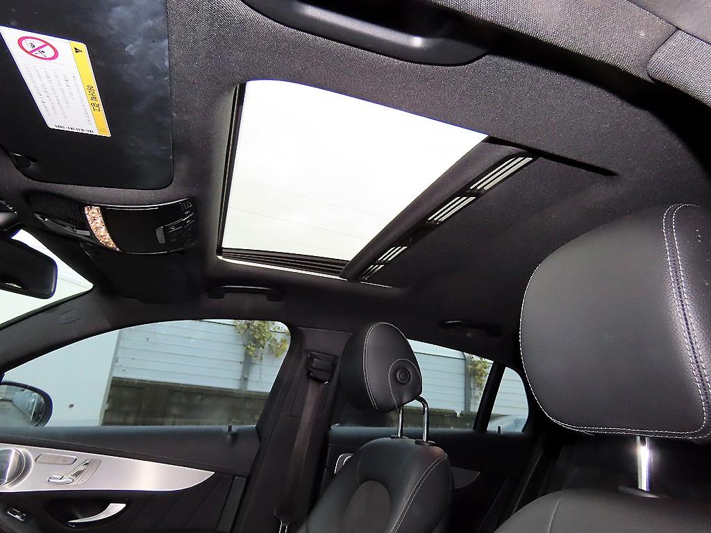 Mercedes Benz GLC Class 2019 Gris - Importación desde Corea - HF Imports Iquique - Foto 16