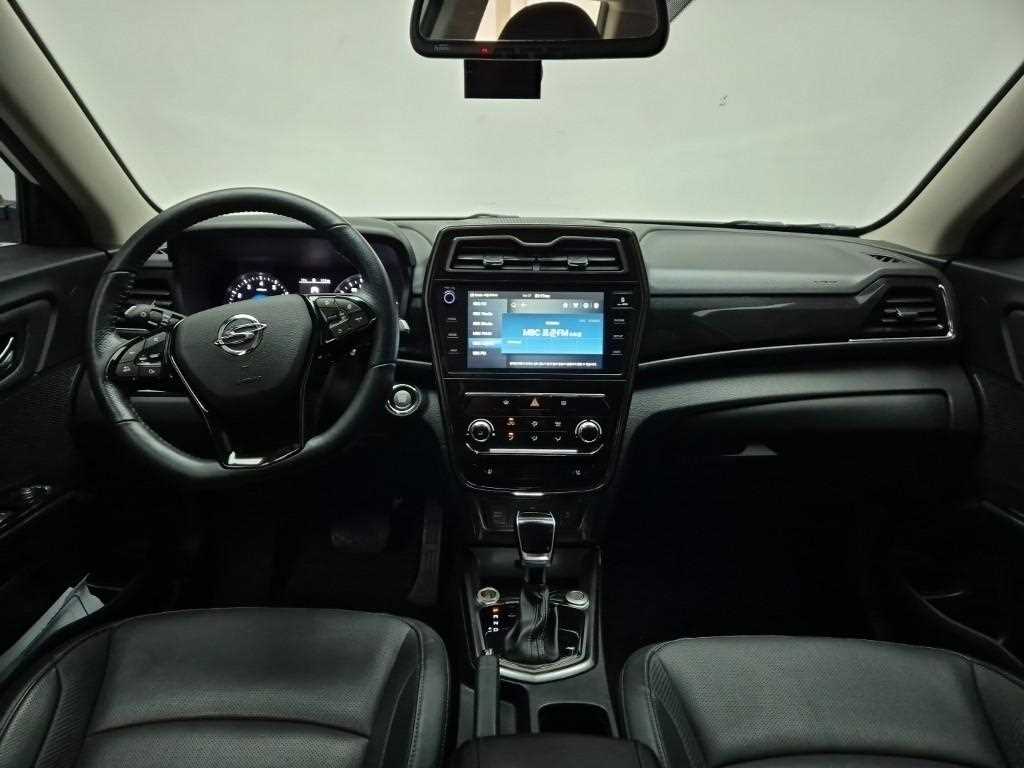 Ssangyong Tivoli - Vista 7