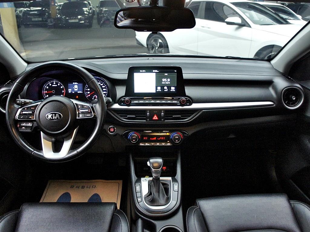 KIA K3 2021 Negro - Importación desde Corea - HF Imports Iquique - Foto 7