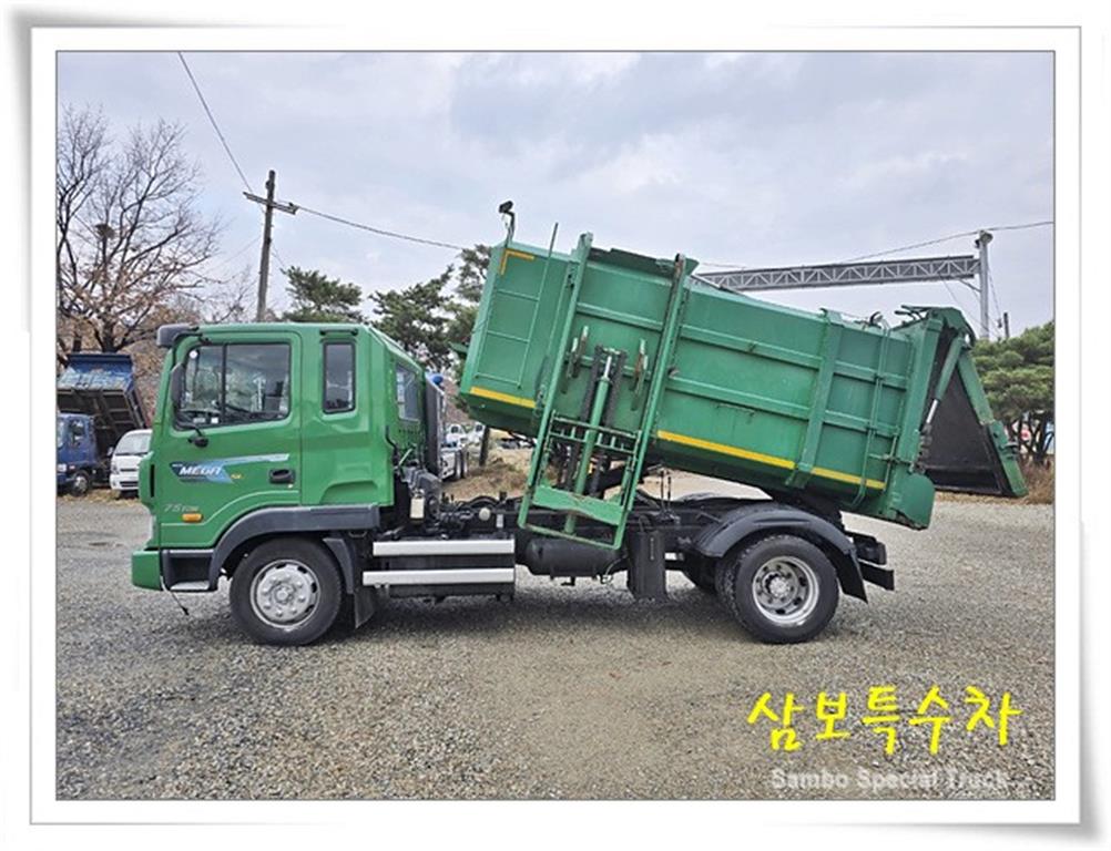 medium and large cargo Special - Vista 7