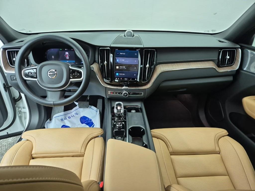 Volvo XC60 - Vista 5