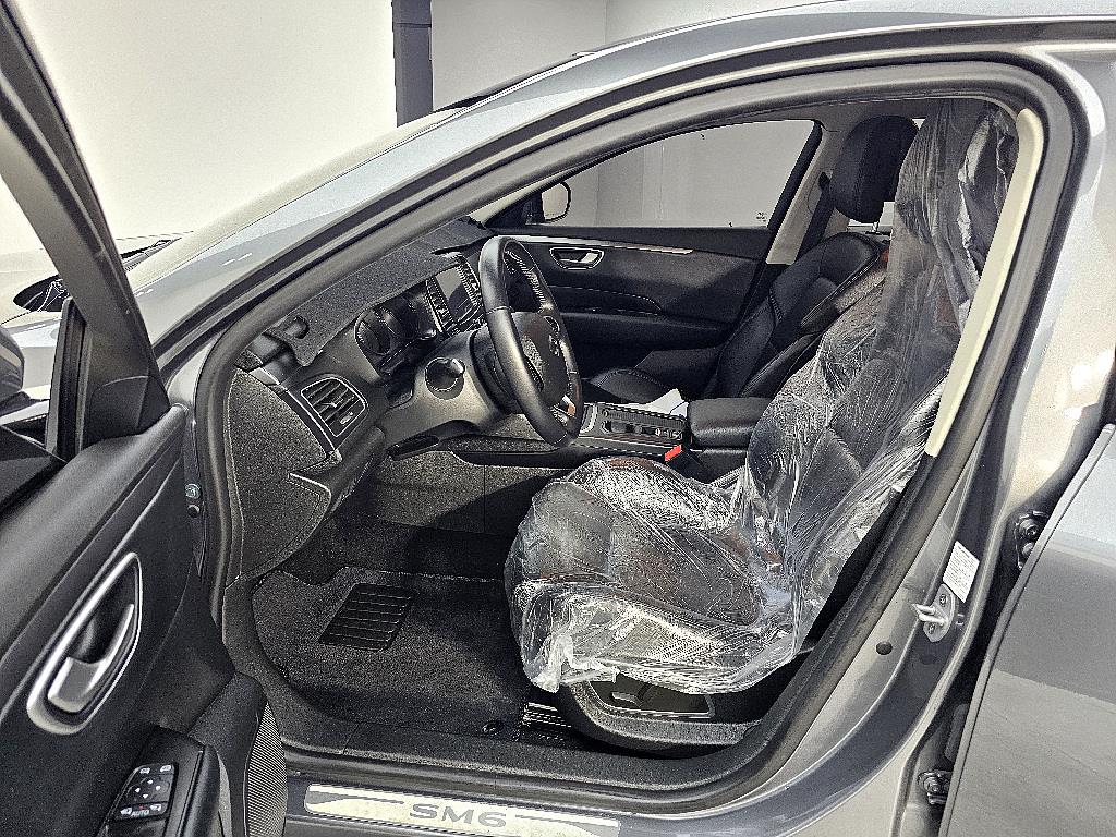 SAMSUNG SM6 - Vista 8