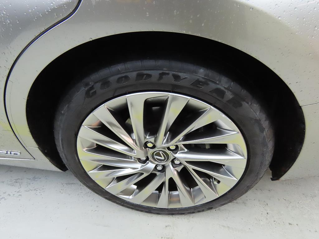 Lexus ES 2019 Plateado - Importación desde Corea - HF Imports Iquique - Foto 20