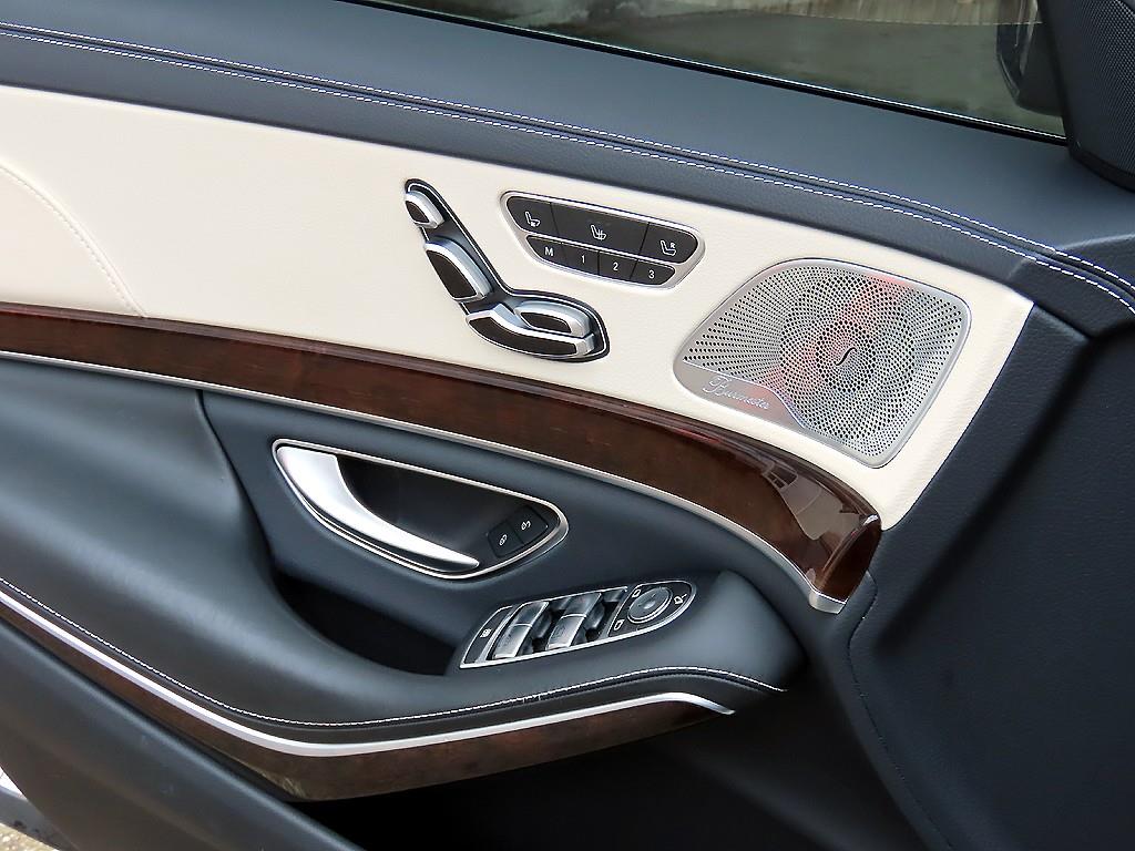 Mercedes Benz S Class - Vista 12
