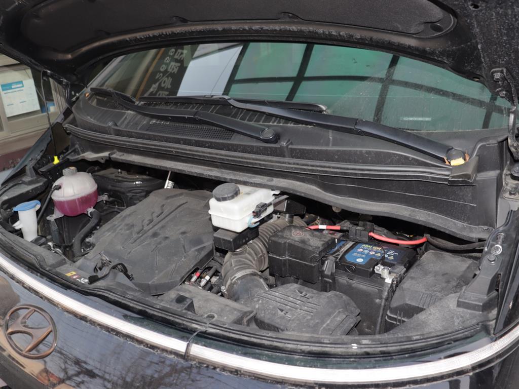 HYUNDAI Staria 2024 Negro - Importación desde Corea - HF Imports Iquique - Foto 7