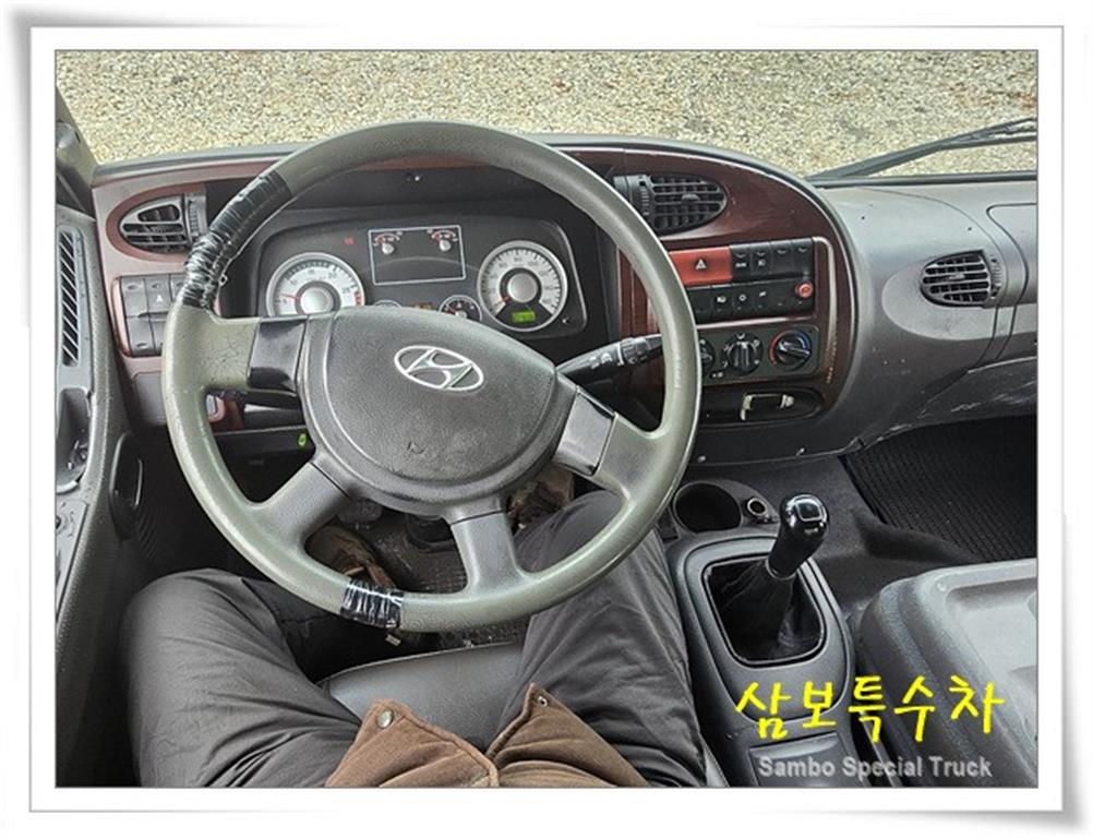 medium and large cargo Special - Vista 12