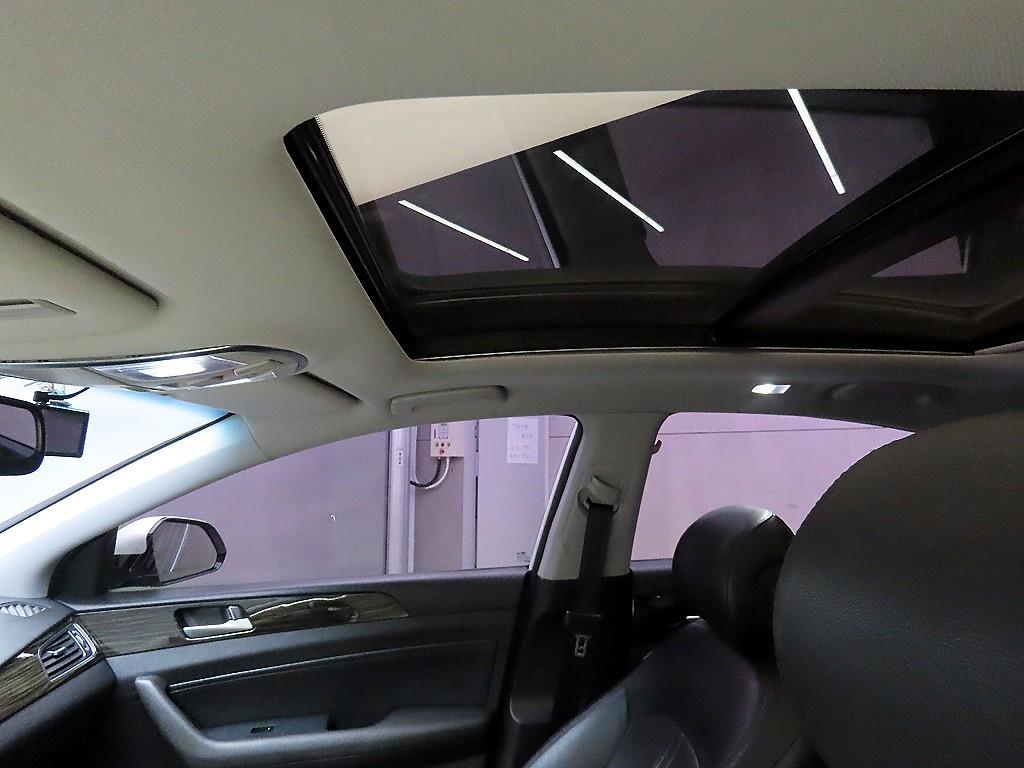 HYUNDAI Sonata 2017 Blanco - Importación desde Corea - HF Imports Iquique - Foto 16