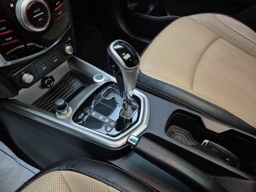 Ssangyong Tivoli - Vista 8