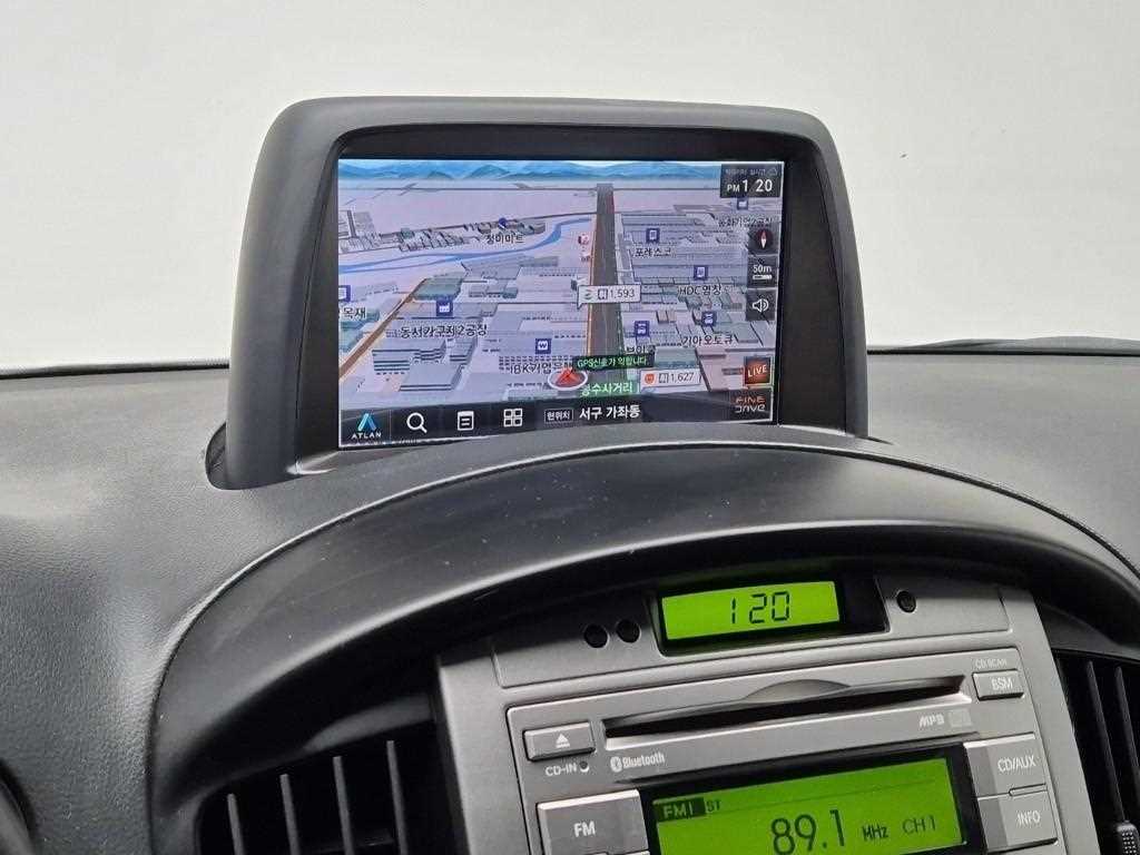 HYUNDAI Starex 2015 Plateado - Importación desde Corea - HF Imports Iquique - Foto 13