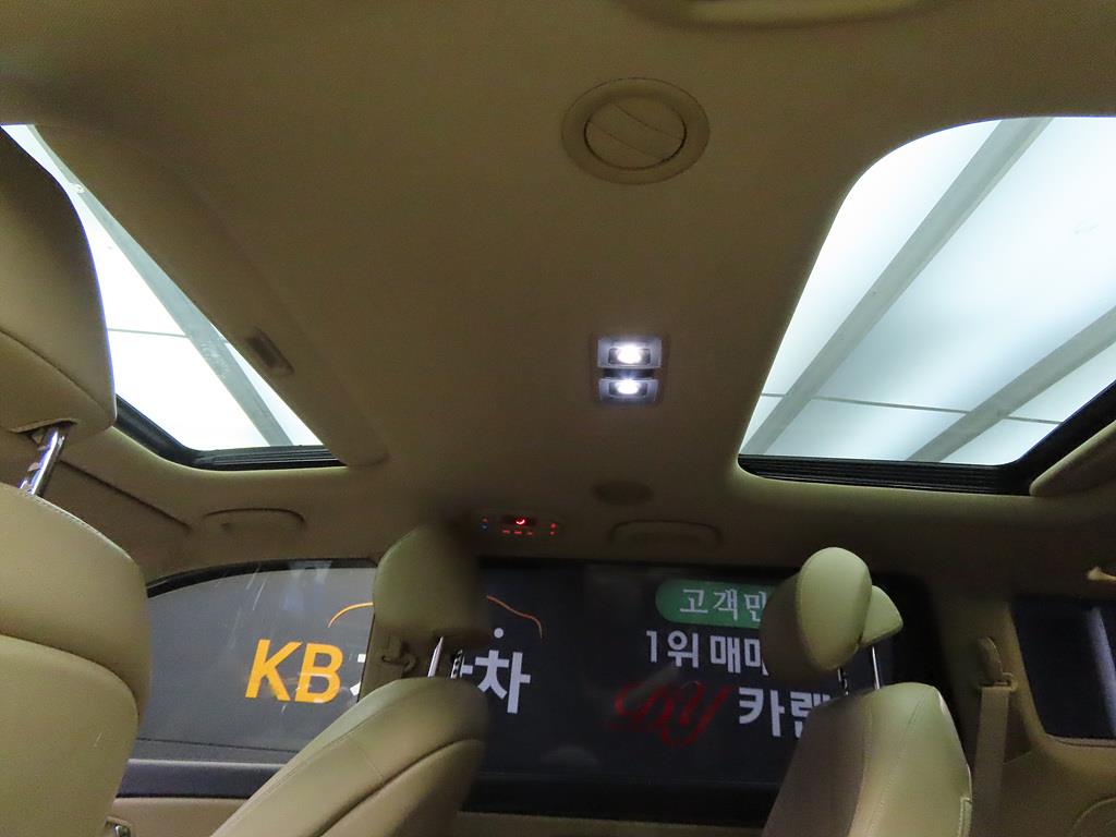 KIA Carnival 2019 Blanco - Importación desde Corea - HF Imports Iquique - Foto 17