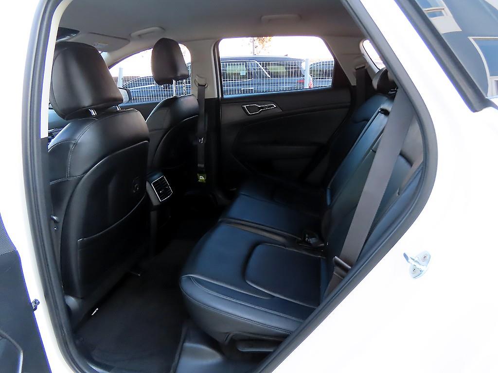KIA Sportage - Vista 6