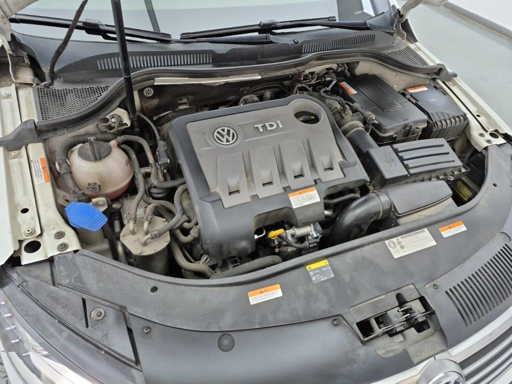 Volkswagen CC - Vista 6