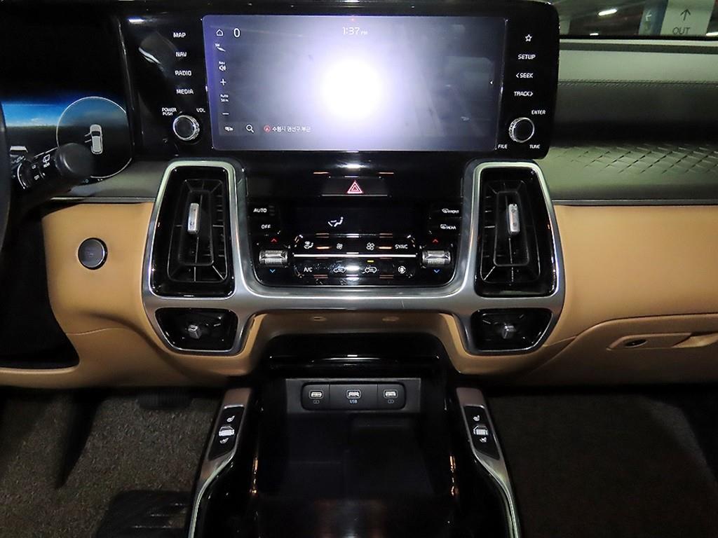 KIA Sorento - Vista 11