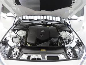 Mercedes Benz E class - Vista 10