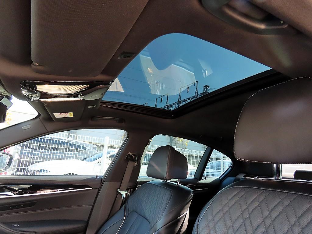 BMW 5 Series 2023 Blanco - Importación desde Corea - HF Imports Iquique - Foto 17