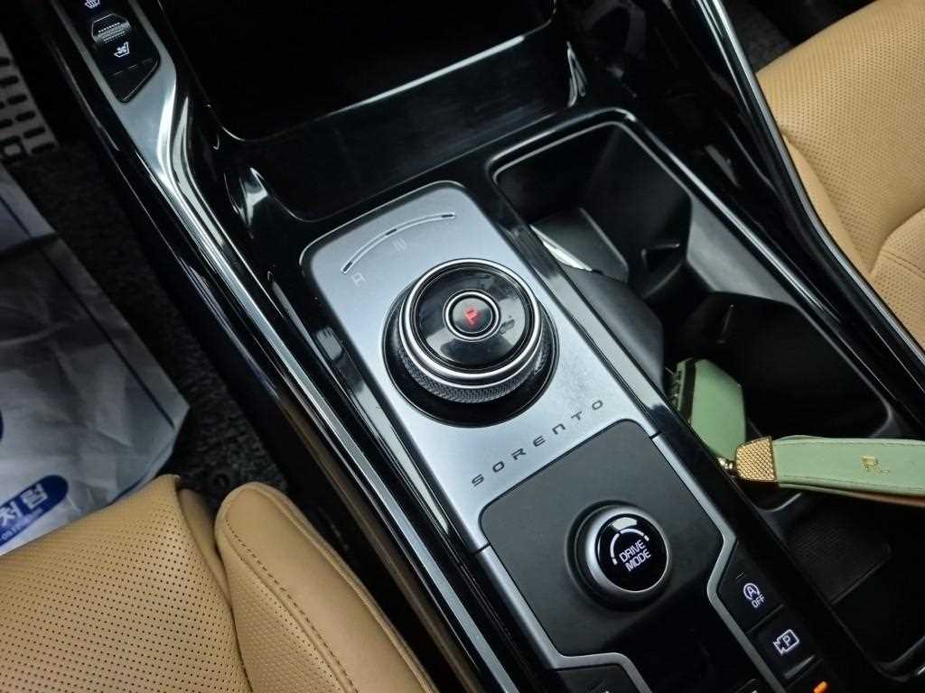 KIA Sorento - Vista 8