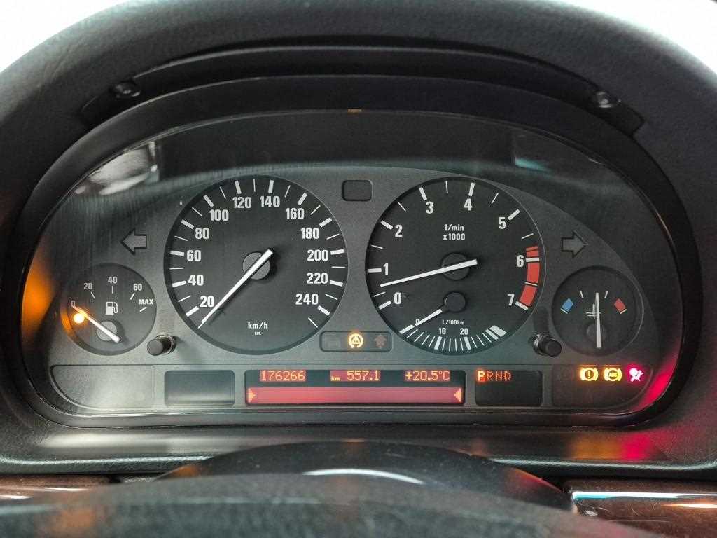 BMW 7 Series - Vista 6