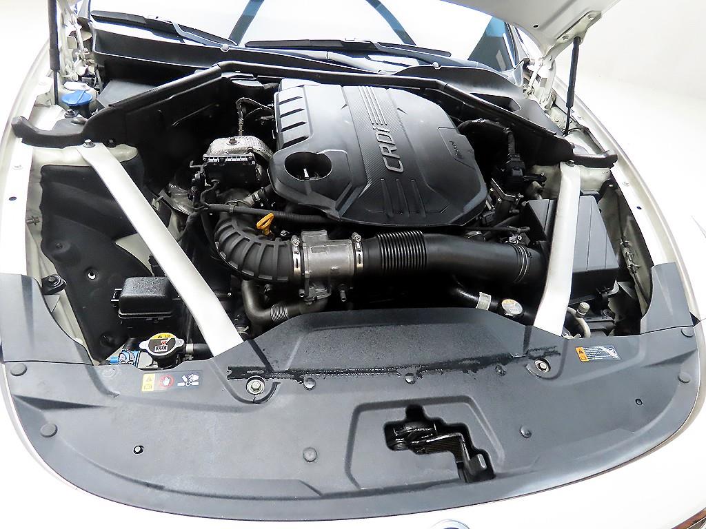 KIA Stinger 2018 Blanco - Importación desde Corea - HF Imports Iquique - Foto 19