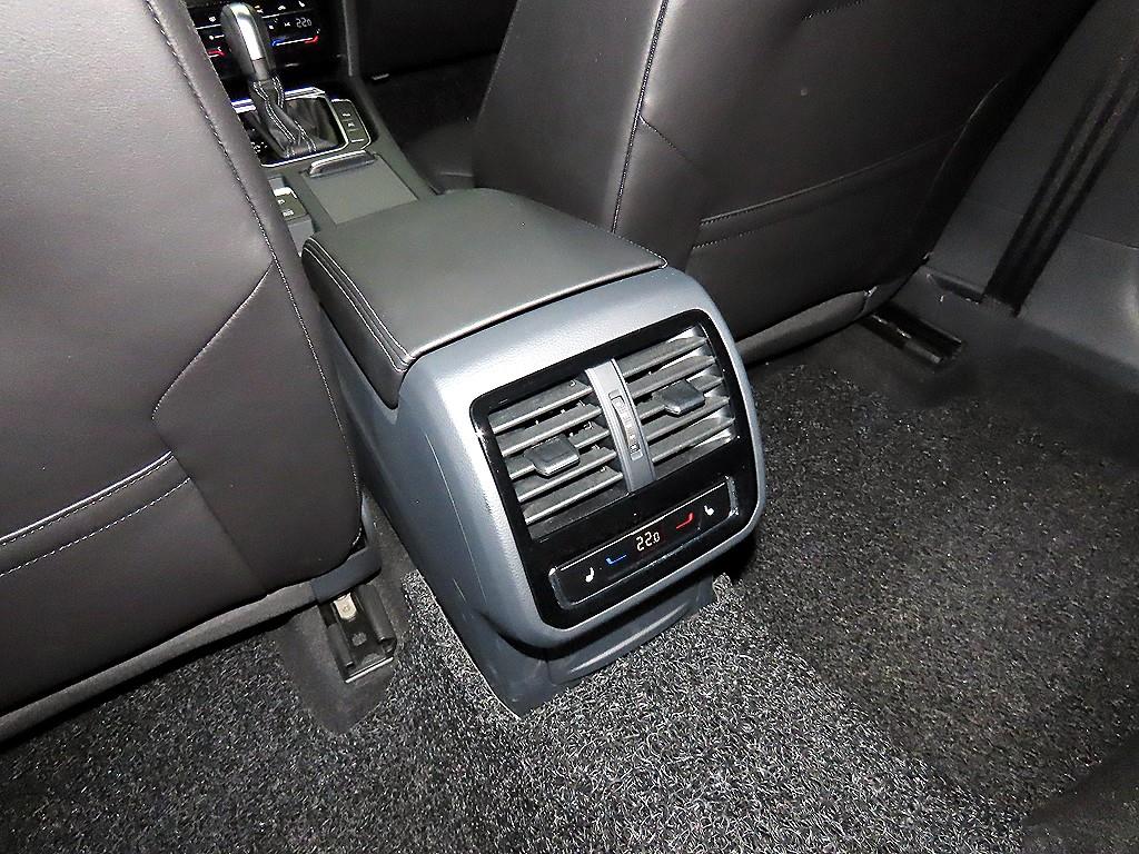 Volkswagen Arteon 2022 Blanco - Importación desde Corea - HF Imports Iquique - Foto 14