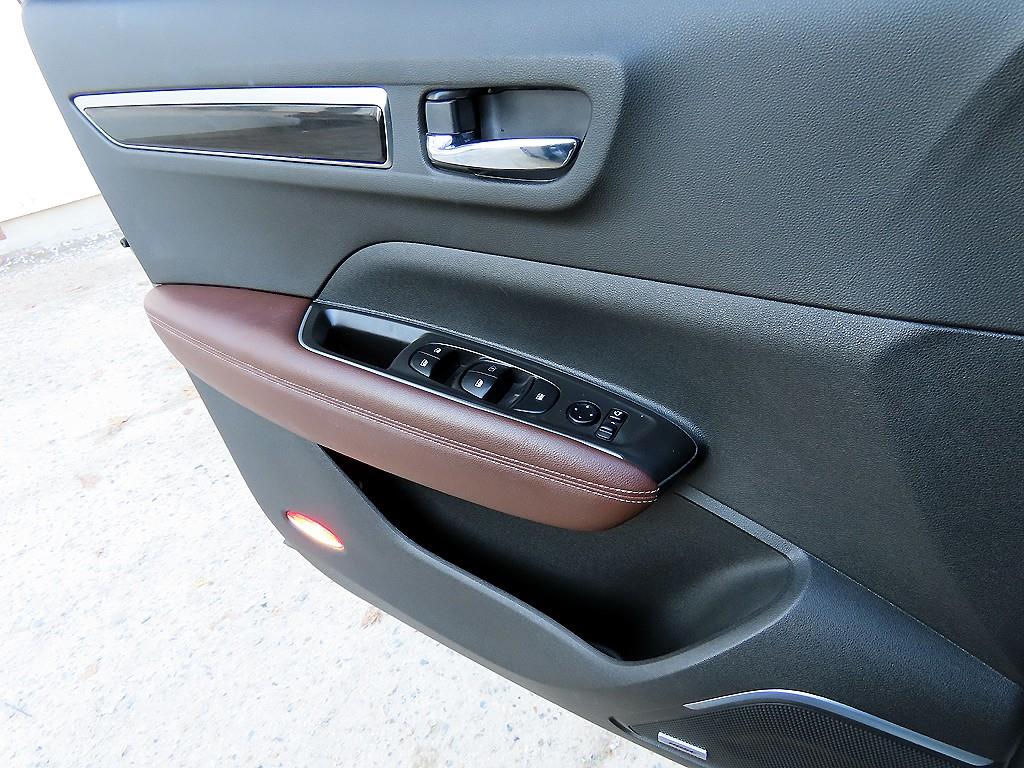 SAMSUNG QM6 - Vista 11