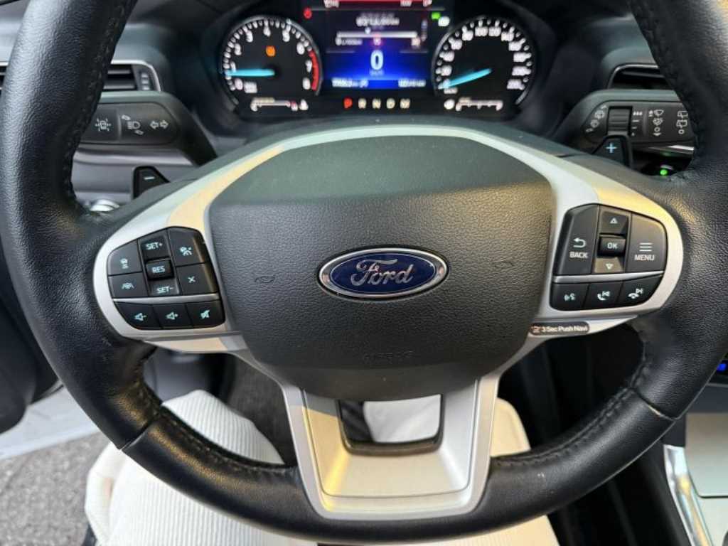 Ford Explorer - Vista 5