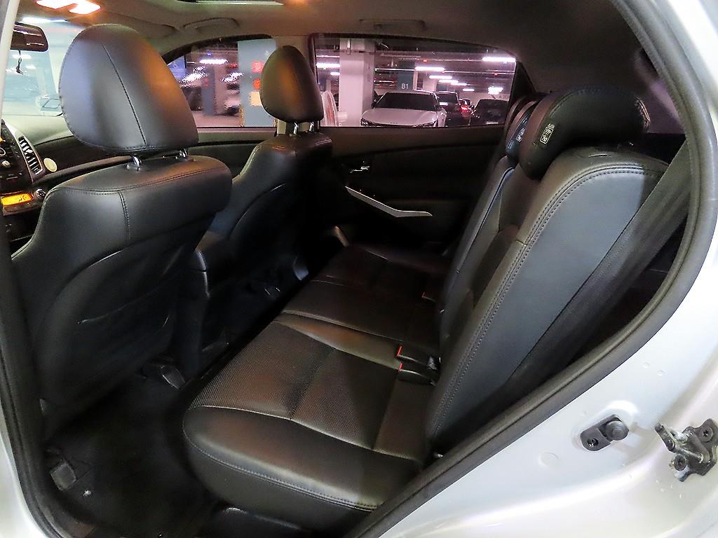 Ssangyong Korando - Vista 7