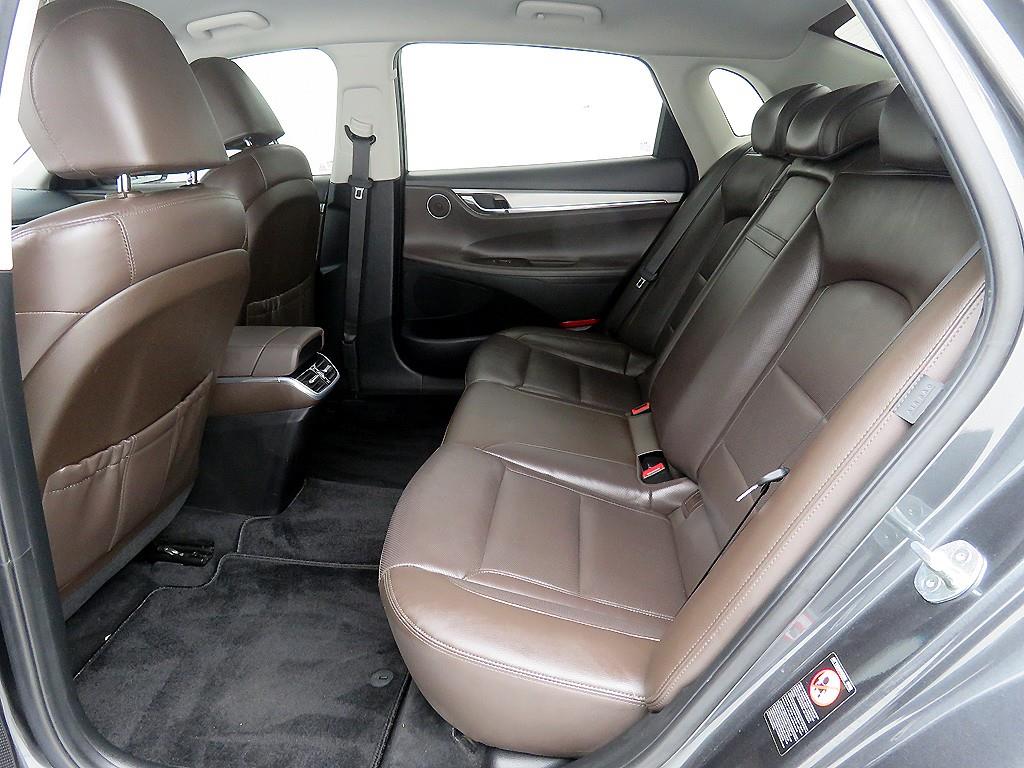 HYUNDAI Grandeur - Vista 7