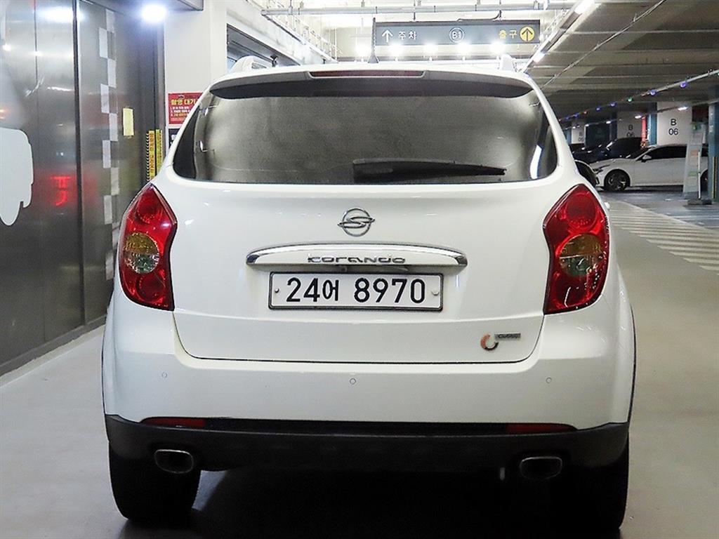 Ssangyong Korando - Vista 5