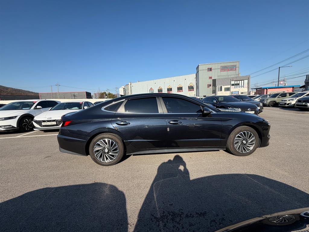 HYUNDAI Sonata - Vista 7