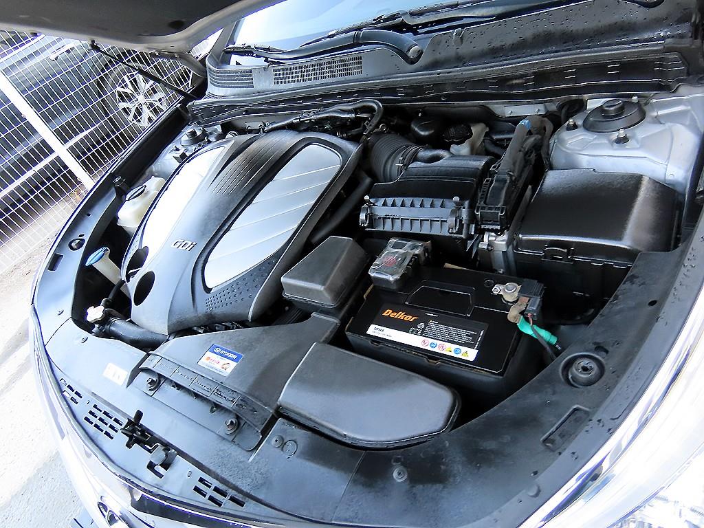 HYUNDAI Grandeur 2011 Gris - Importación desde Corea - HF Imports Iquique - Foto 19