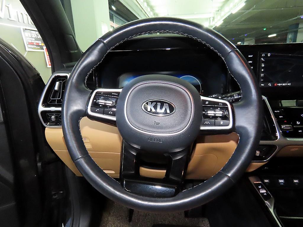 KIA Sorento - Vista 8