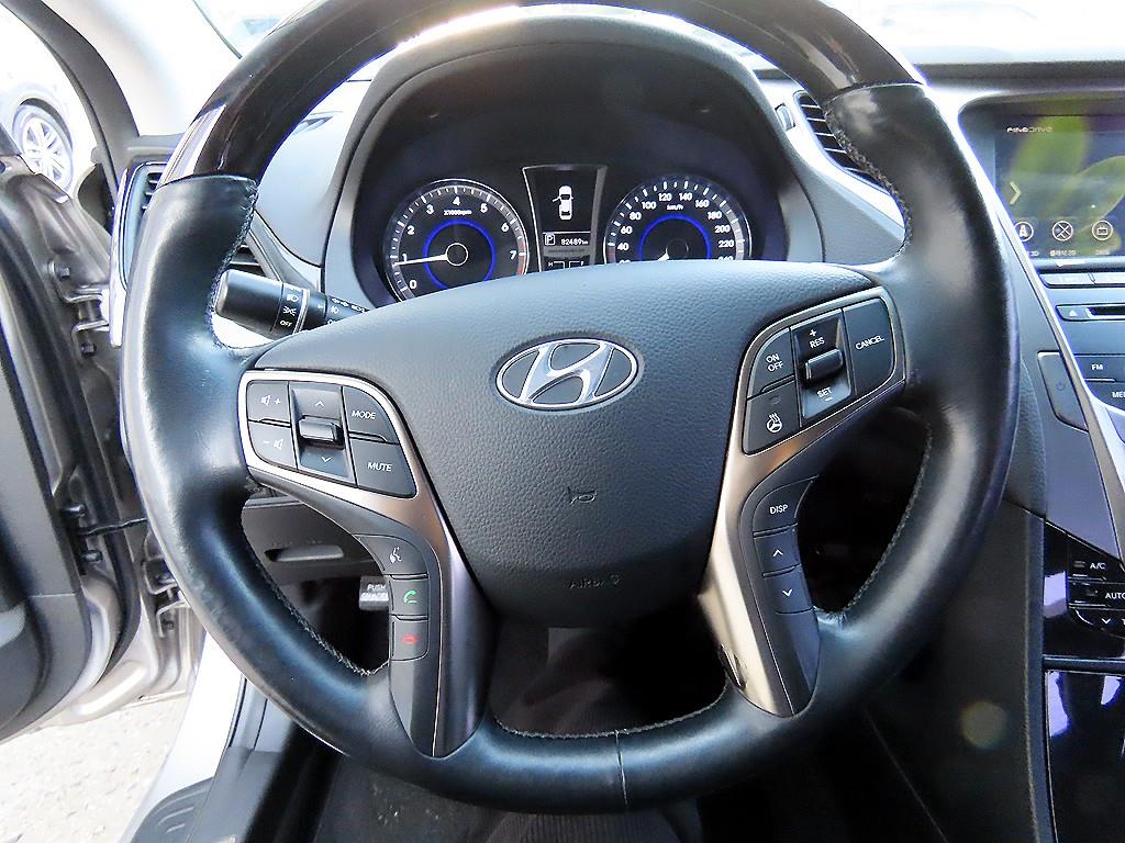 HYUNDAI Grandeur - Vista 8