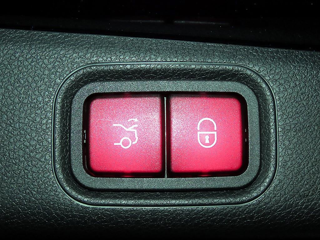 Mercedes Benz E class 2022 Azul - Importación desde Corea - HF Imports Iquique - Foto 16