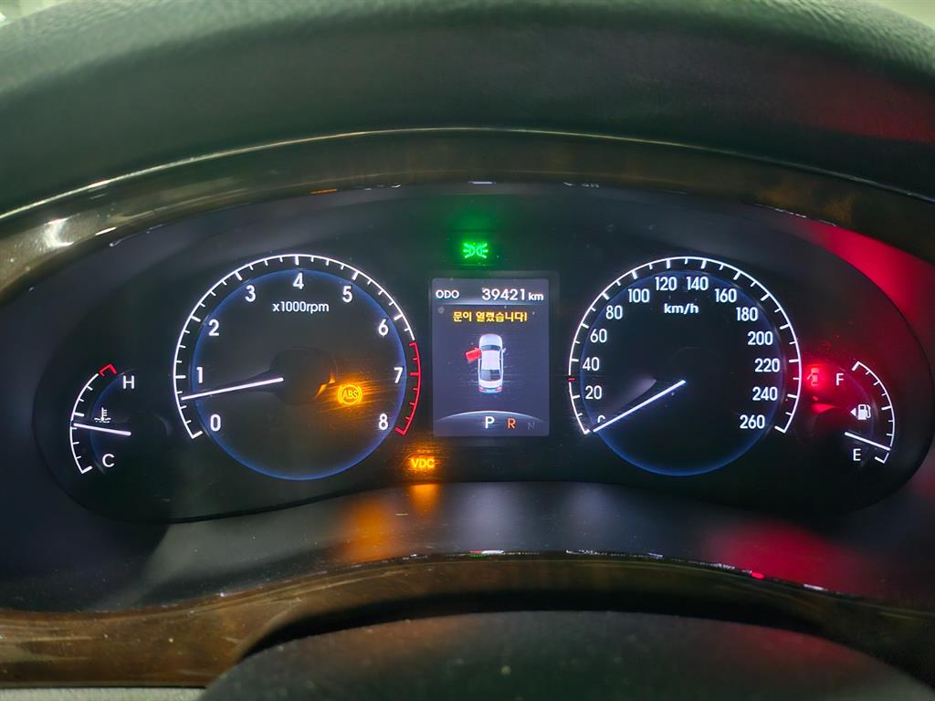 HYUNDAI Genesis 2010 Negro - Importación desde Corea - HF Imports Iquique - Foto 17