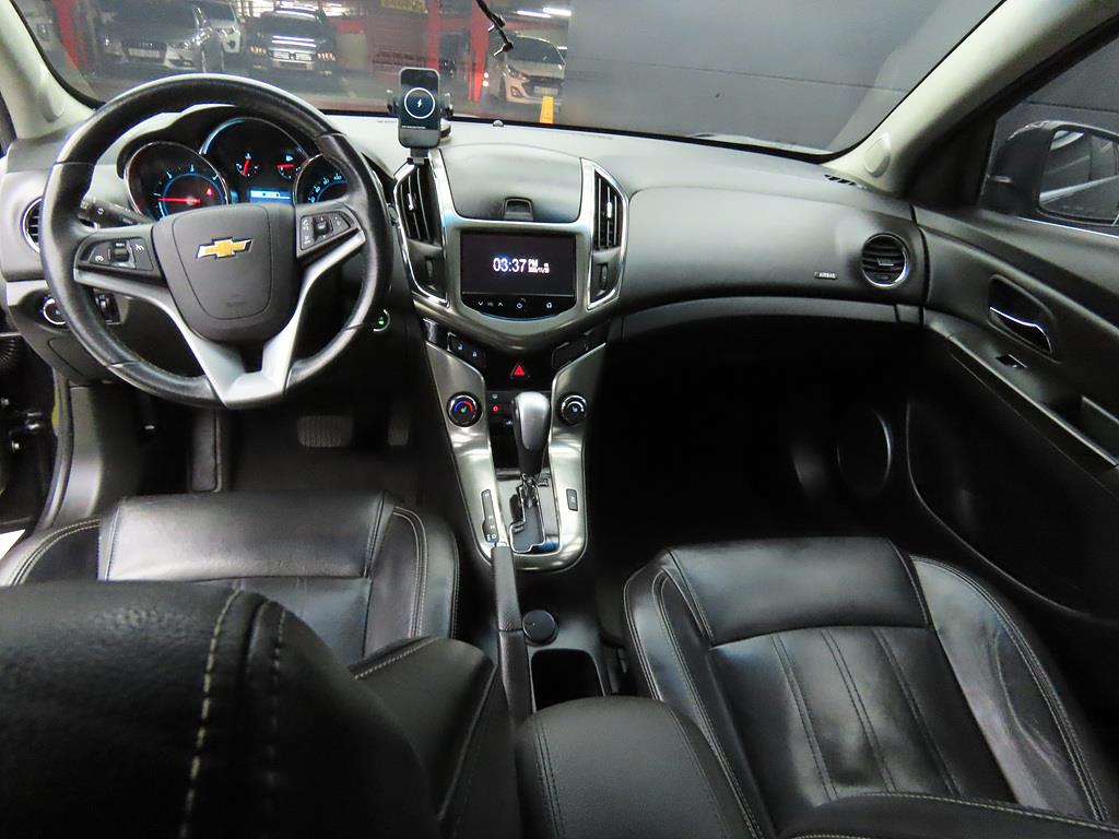 Chevrolet Cruise - Vista 7