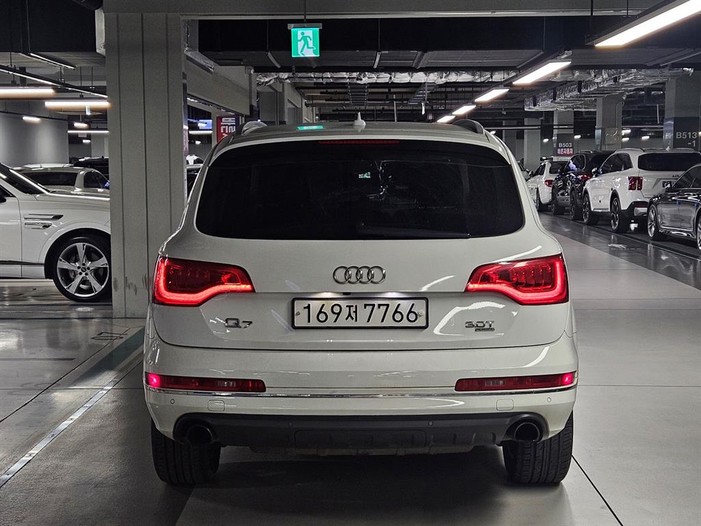 Audi Q7 - Vista 4