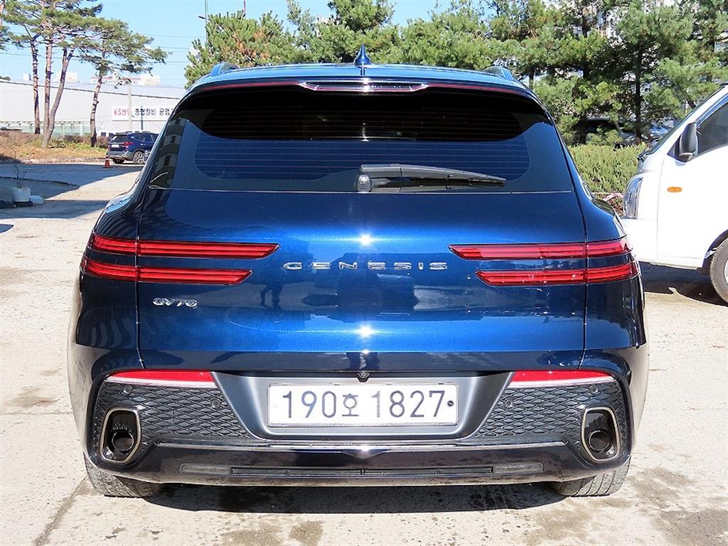 Genesis GV70 - Vista 4