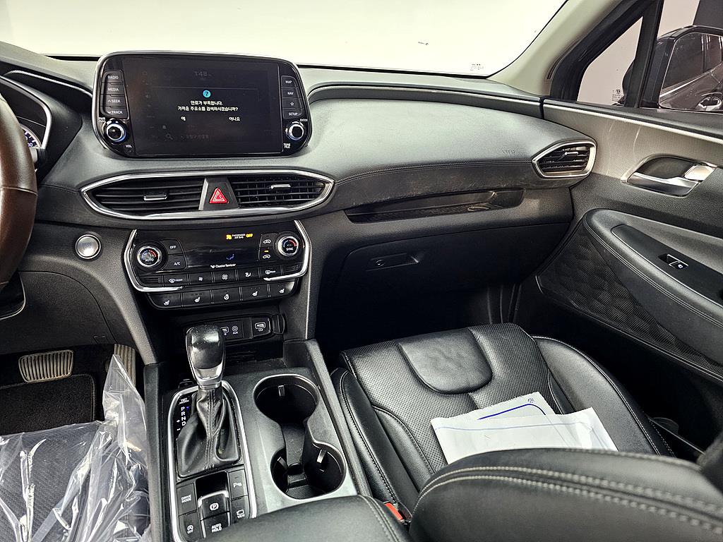 HYUNDAI Santa Fe - Vista 10