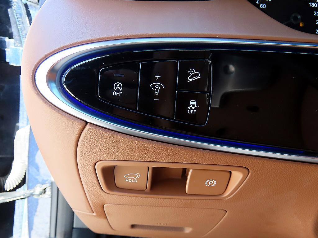 Genesis GV70 - Vista 12