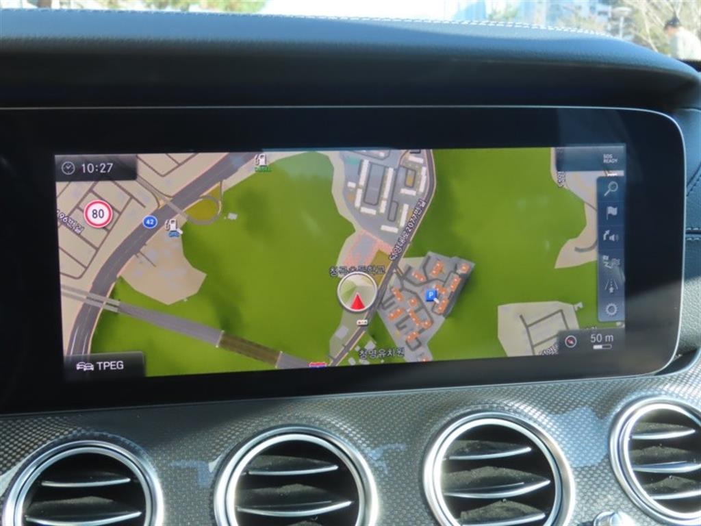 Mercedes Benz E class 2018 Blanco - Importación desde Corea - HF Imports Iquique - Foto 9