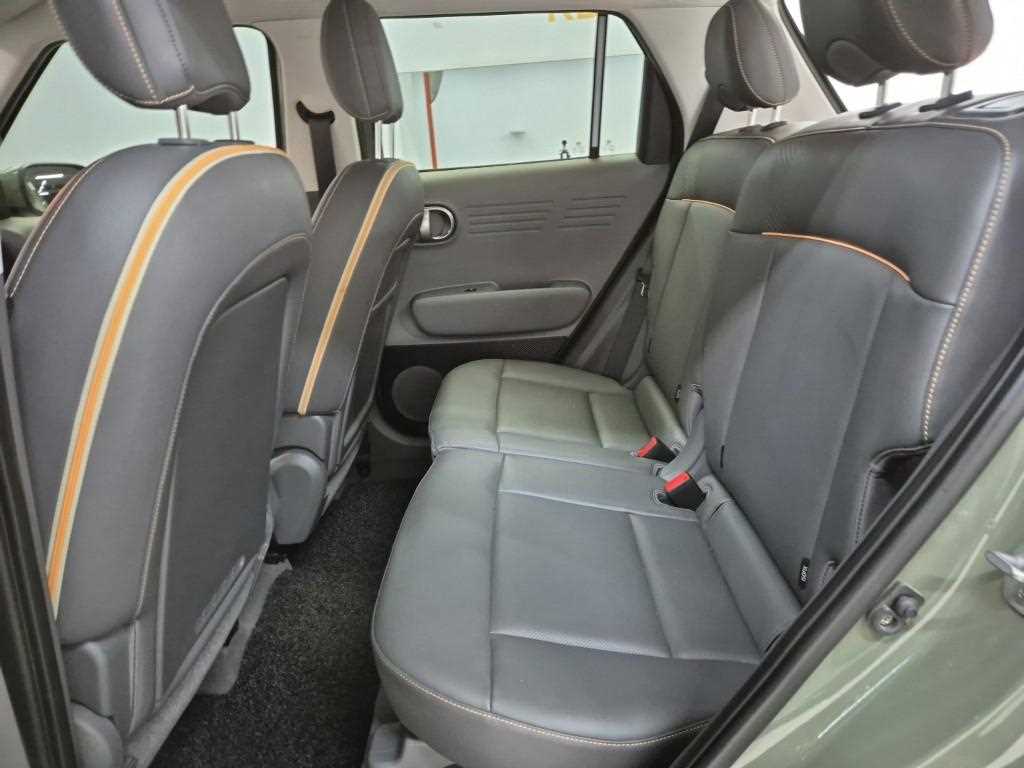 HYUNDAI Casper - Vista 12