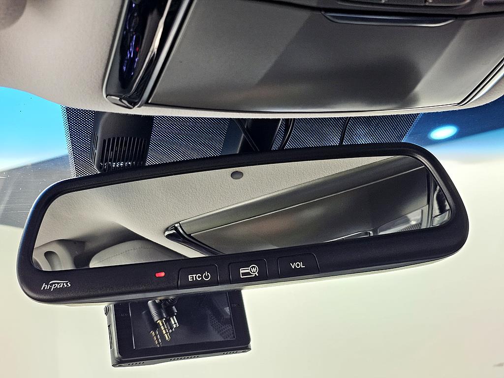 HYUNDAI Grandeur 2015 Blanco - Importación desde Corea - HF Imports Iquique - Foto 13