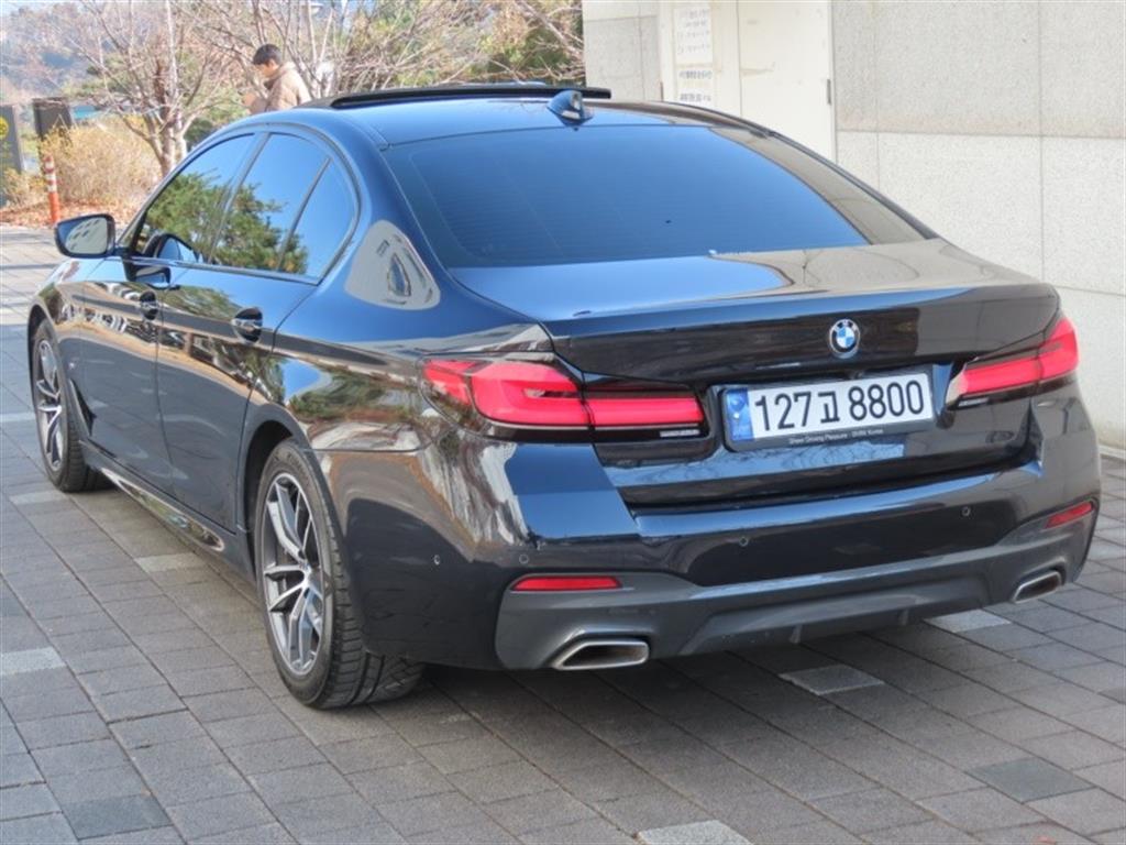 BMW 5 Series - Vista 7