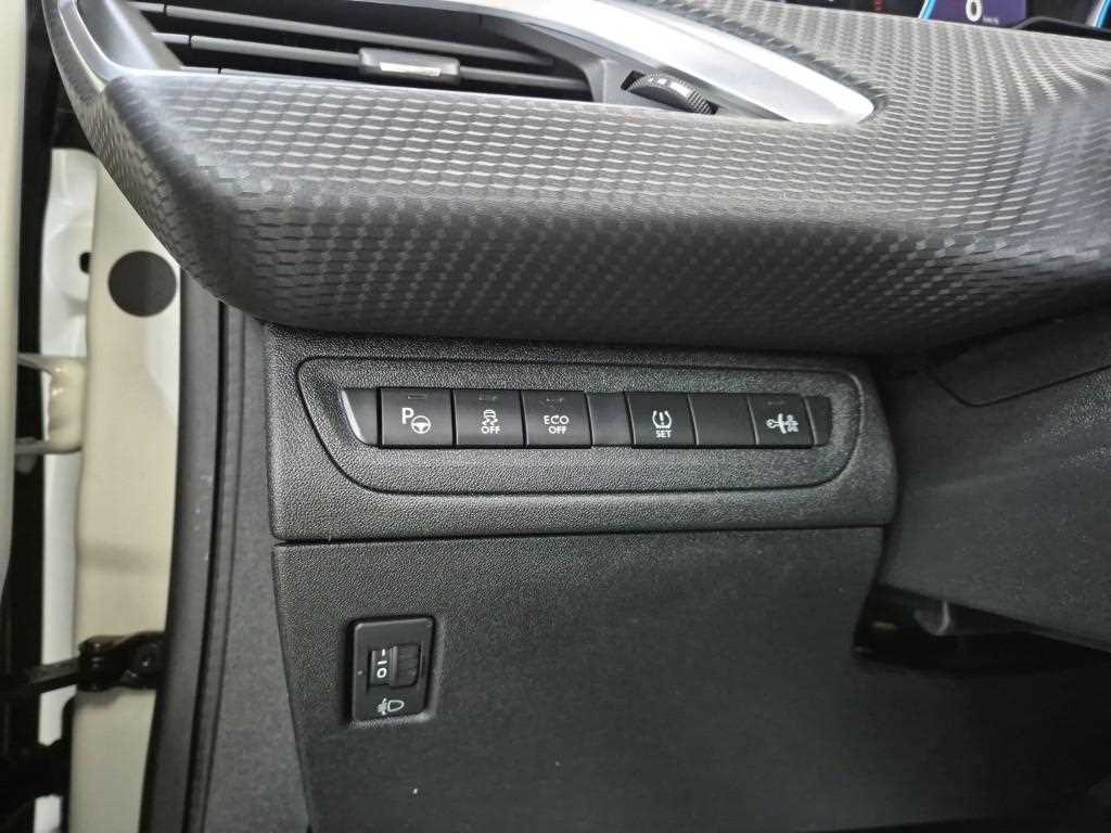 Peugeot 2008 2015 Blanco - Importación desde Corea - HF Imports Iquique - Foto 16