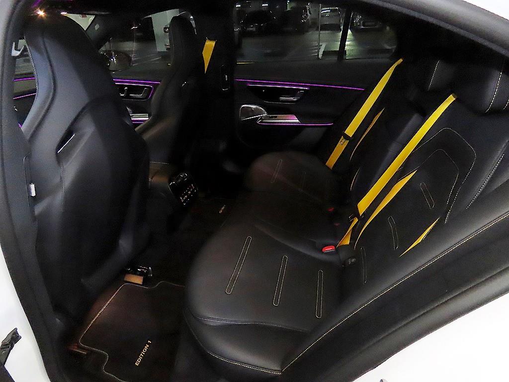 Mercedes Benz E class - Vista 7