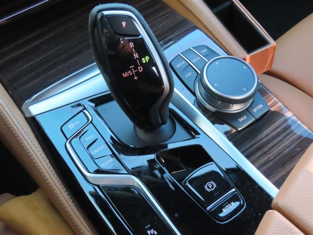 BMW 5 Series - Vista 11